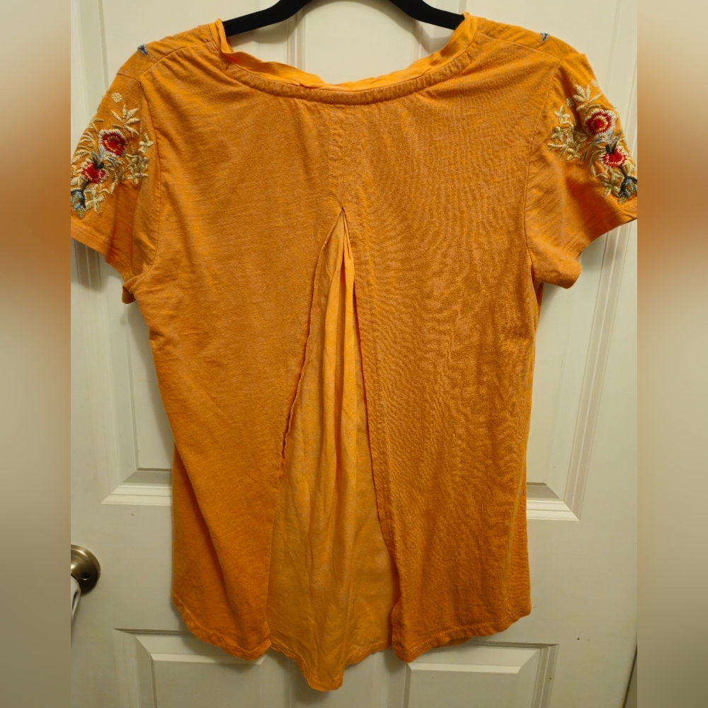 Sundance Embroidered Split Back Top - image 6